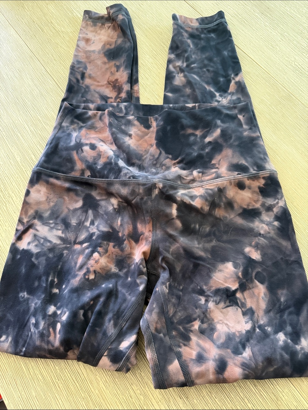 lululemon athletica Tie-Dye High-Rise Leggings in Black and Brown